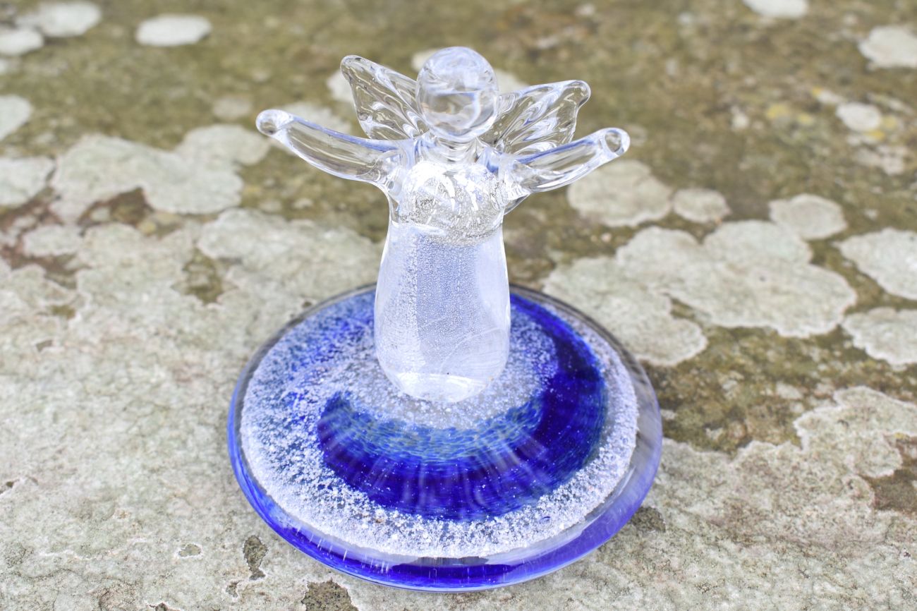 Remembrance Glass Angel on Base With Ashes