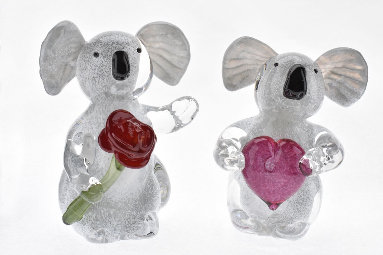 Koala with rose or love heart