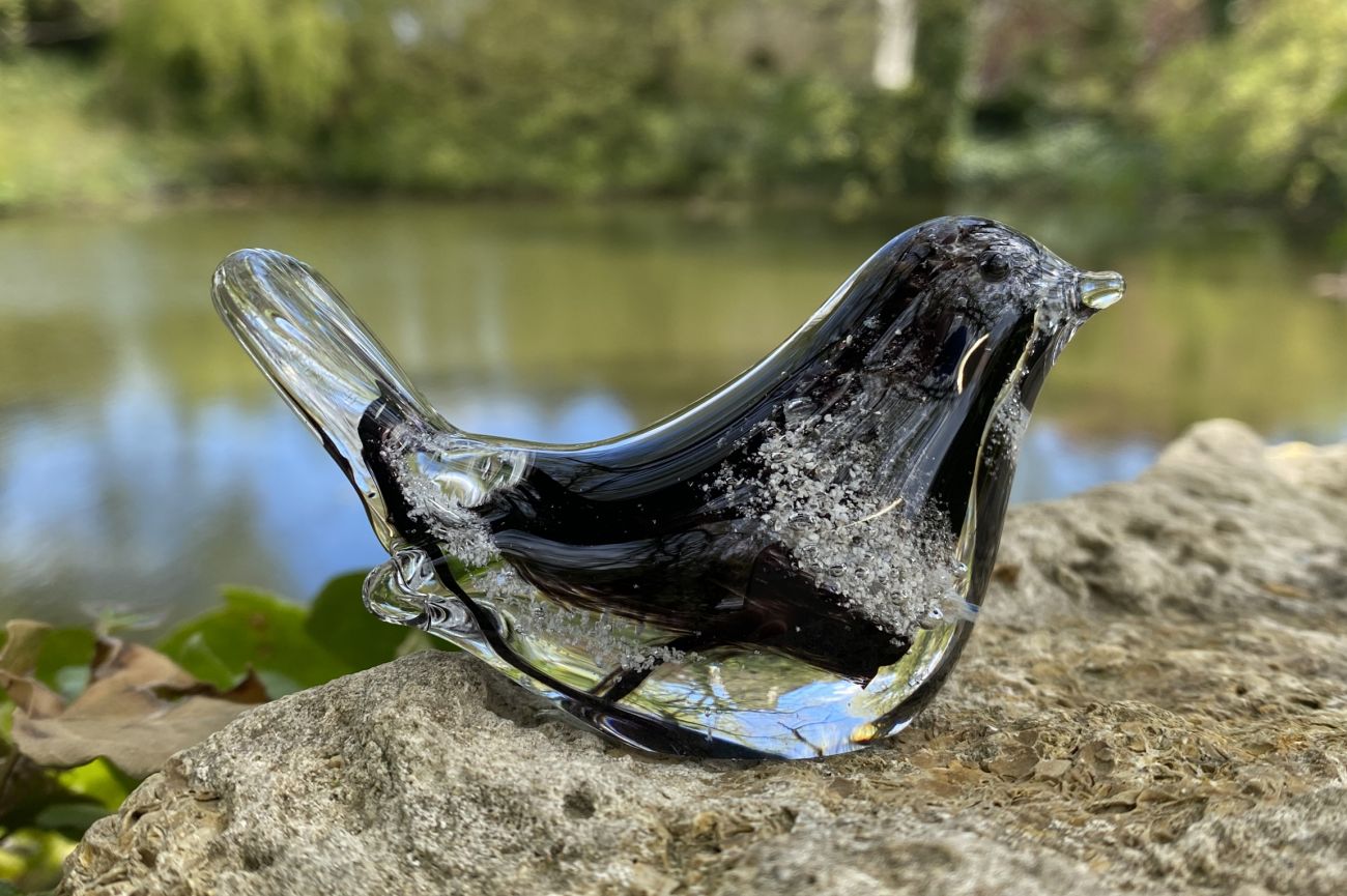 Remembrance Glass Blackbird with Ashes